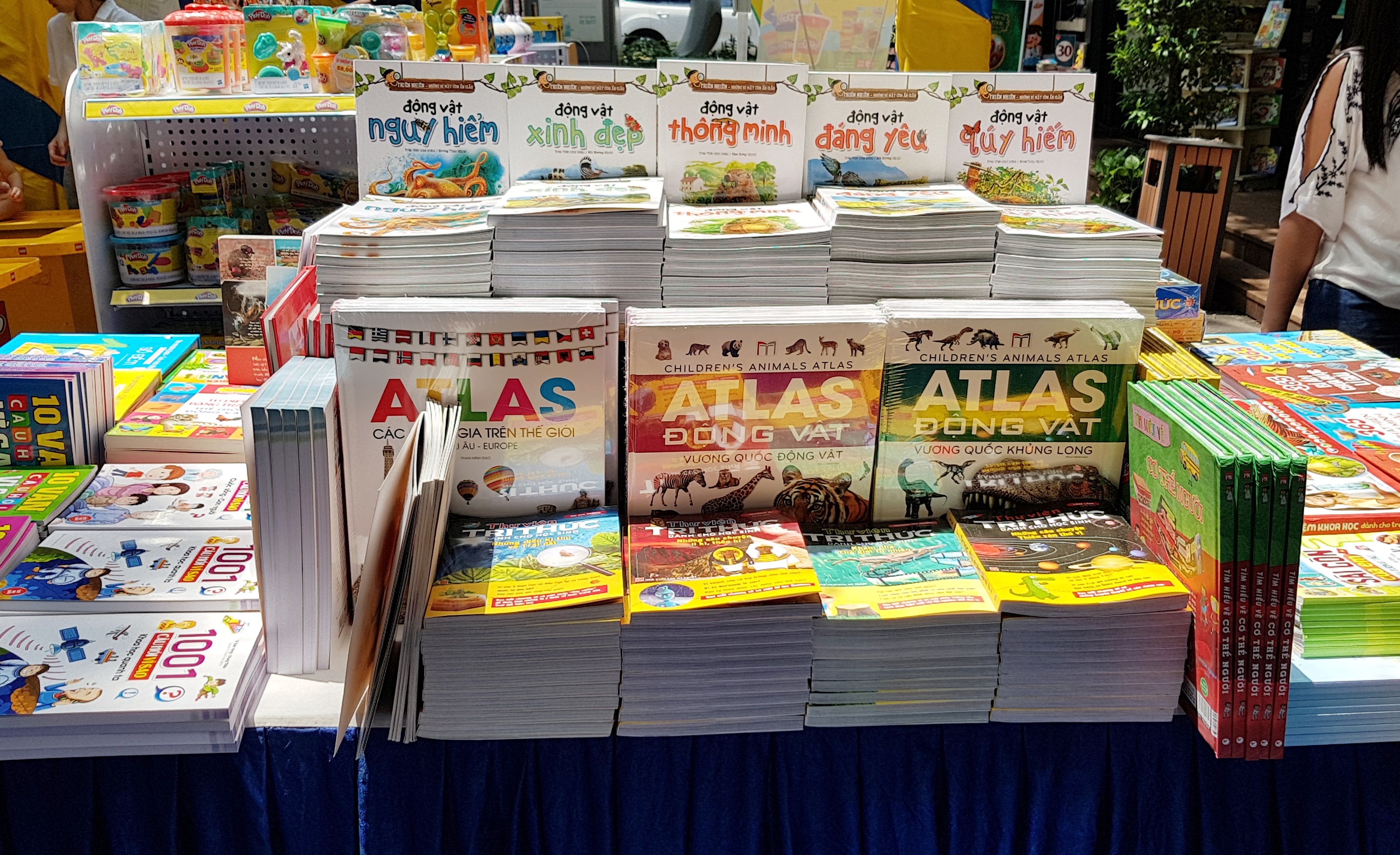 Le hoi sach Thieu nhi TP.HCM nam 2019 voi chu de Mo trang sach - Sang tuong lai anh 4