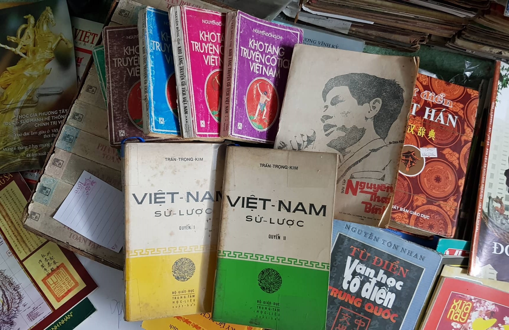 Sach cu Sai Gon anh 10