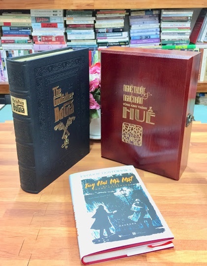 Thu choi sach ban dac biet anh 2