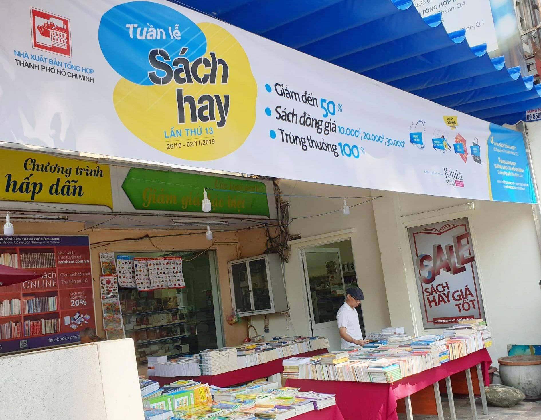 Say voi than thoai Hy La va kinh nghiem song tre qua Tuan le Sach Hay hinh anh