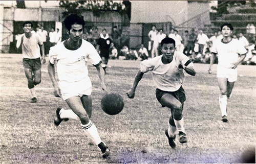 Bong da Viet Nam thuong thang Campuchia anh 1