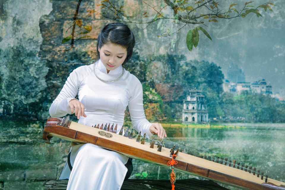 Ai noi 'Toi ra day co phai xung danh khong nhi?' trong mua roi nuoc? anh 1