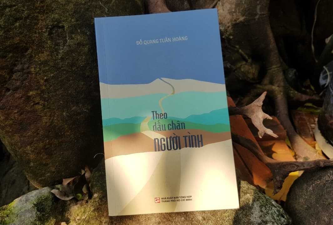 Du ky Viet Nam va the gioi luot qua nhung trang sach anh 9