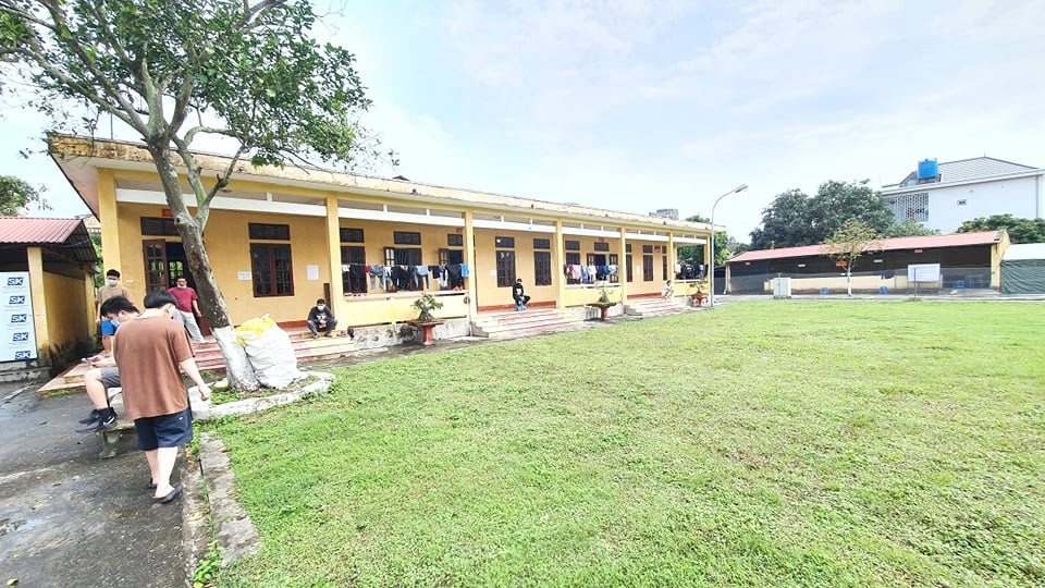 Ngay cach ly cuoc song khong tam dung,  ma la ta tam dung de song anh 2