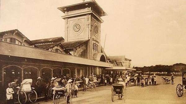 Nha nghien cuu 99 tuoi ra mat tac pham tam huyet ve duong pho TP.HCM hinh anh