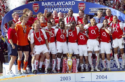 Mua giai cua nhung ke bat bai mang ten Arsenal hinh anh