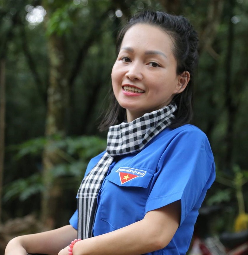 Nha van Tran Tra My: Cuoc song la mot ban tinh ca anh 1