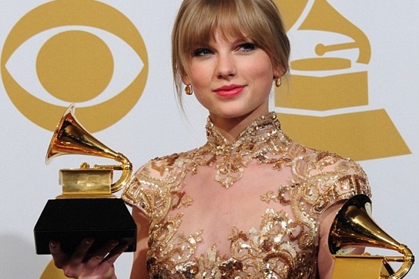 Ai la nguoi sang tac chinh trong ban nhac The Beatles? anh 6