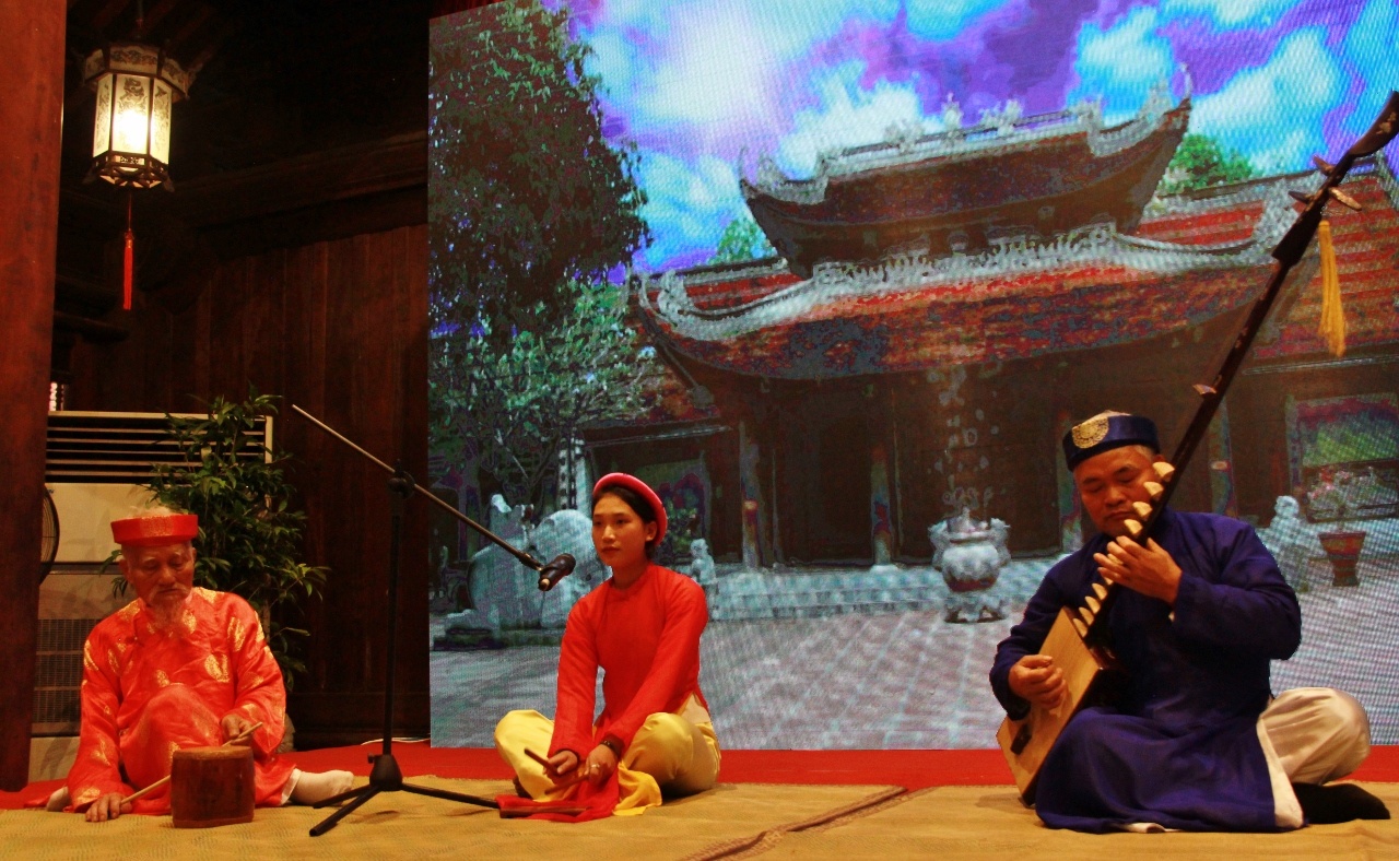 Dan day duoc su dung trong loai hinh nghe thuat nao? hinh anh