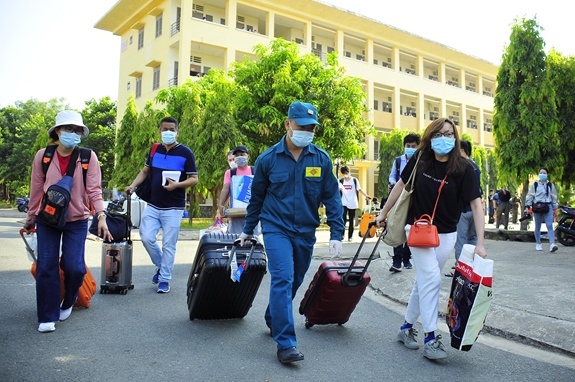 'Nhung ngay cach ly' - moi viec khong toi te nhu chung ta nghi hinh anh