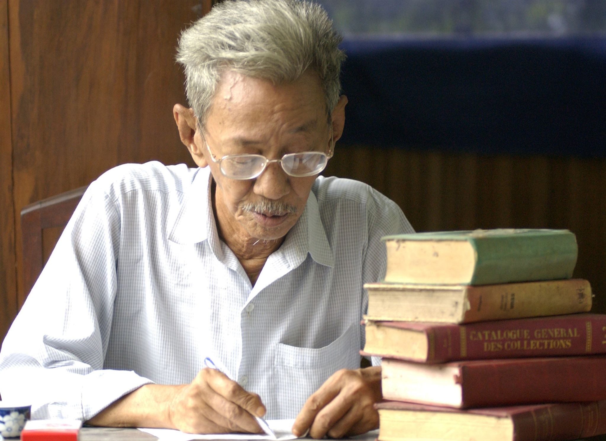 Nha van Son Nam: Dem khuya miet mai ben may chu anh 2