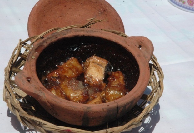 Thon thuc... 'sua anh nuoi'! anh 2