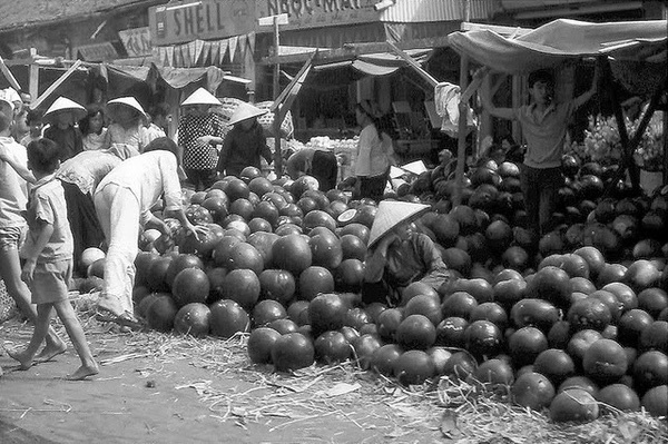 Dem giao thua cu hinh anh