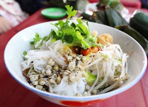 Khi hen hop voi bun de ngot ngon 'bun hen' hinh anh