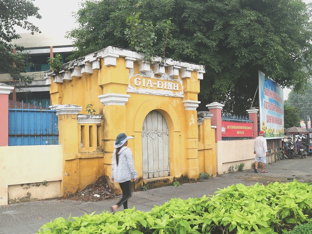 Rong choi mien chu nghia anh 2