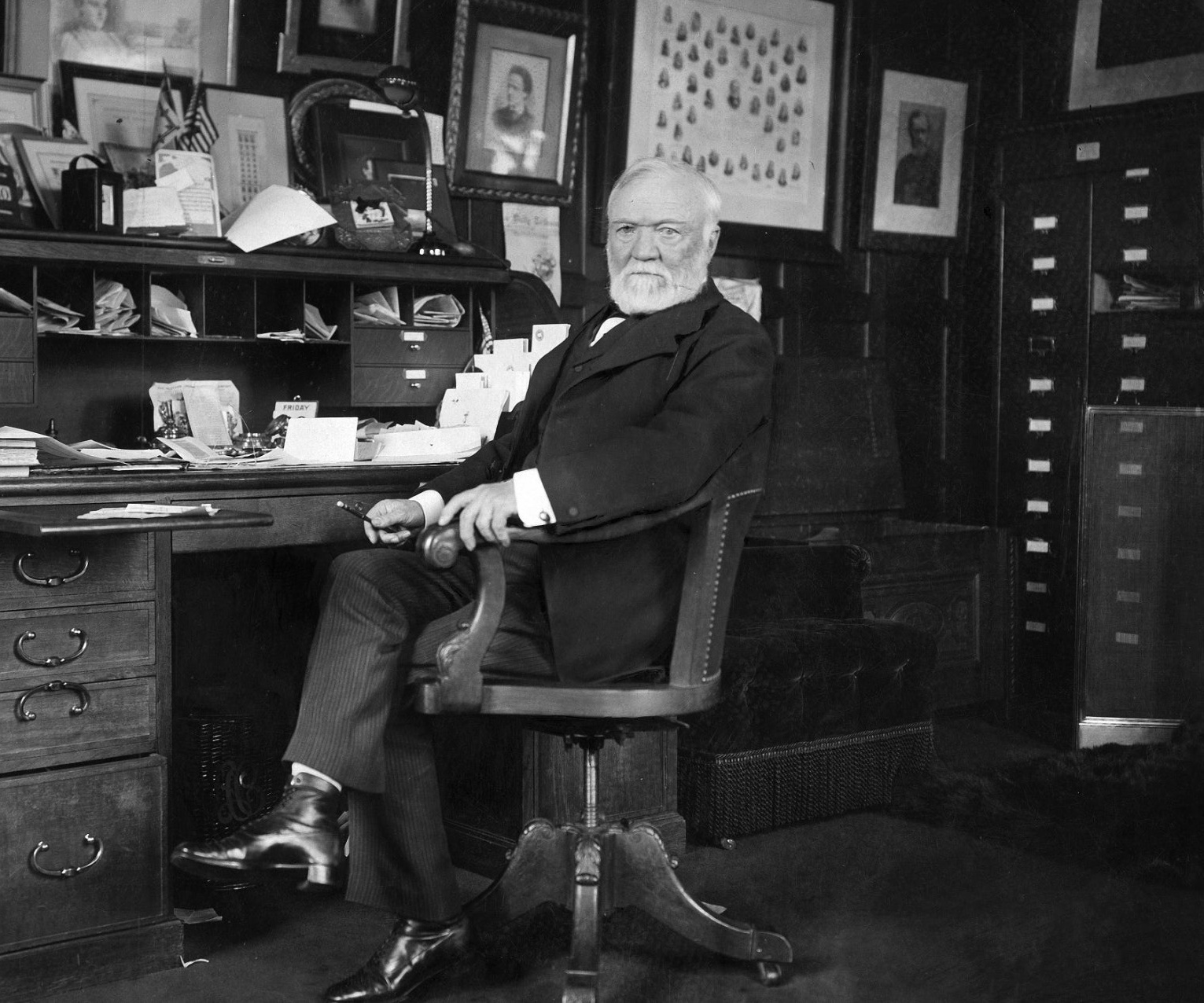 Mon qua sinh ra tu long tot hinh anh