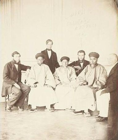 Nhung buc anh dau tien chup chan dung nguoi Viet Nam anh 4