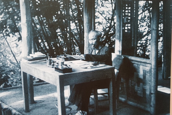 Nhung ngoi nha san Bac Ho o anh 1