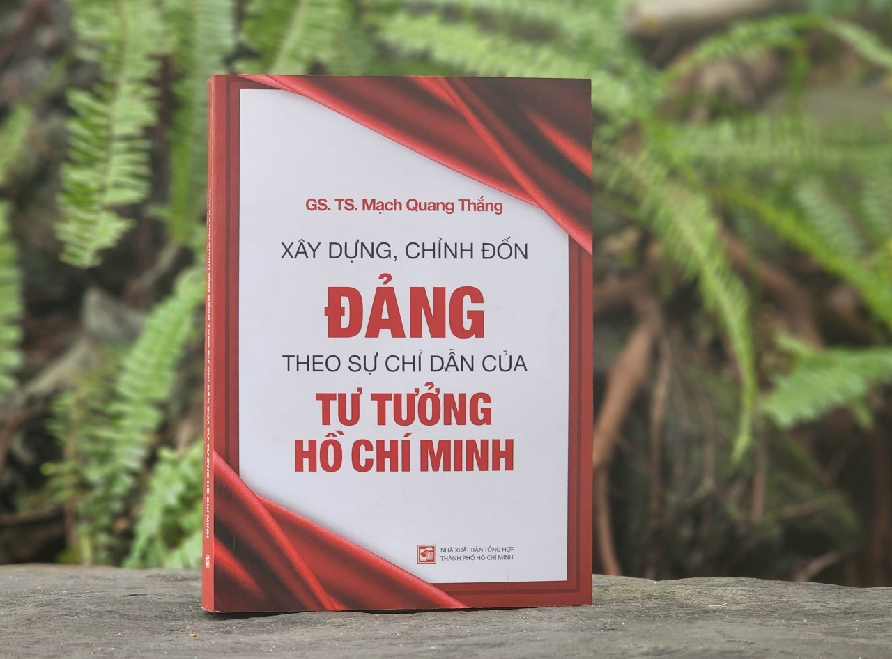 Xay dung, chinh don Dang theo Tu tuong Ho Chi Minh hinh anh