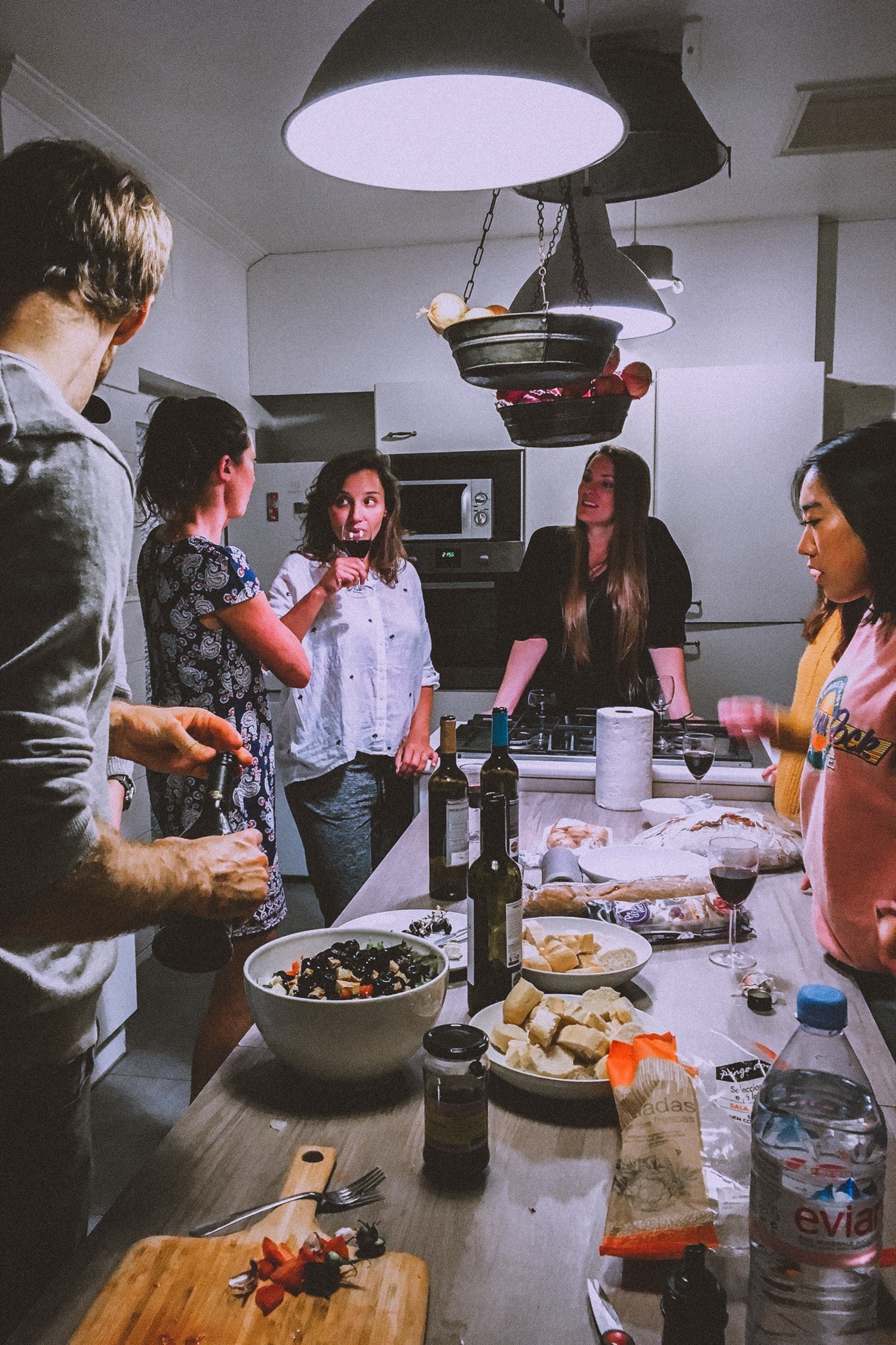 tinh ban doc hai anh 6