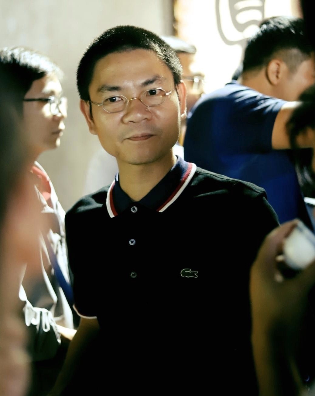 nguoi tre thuong tra anh 3