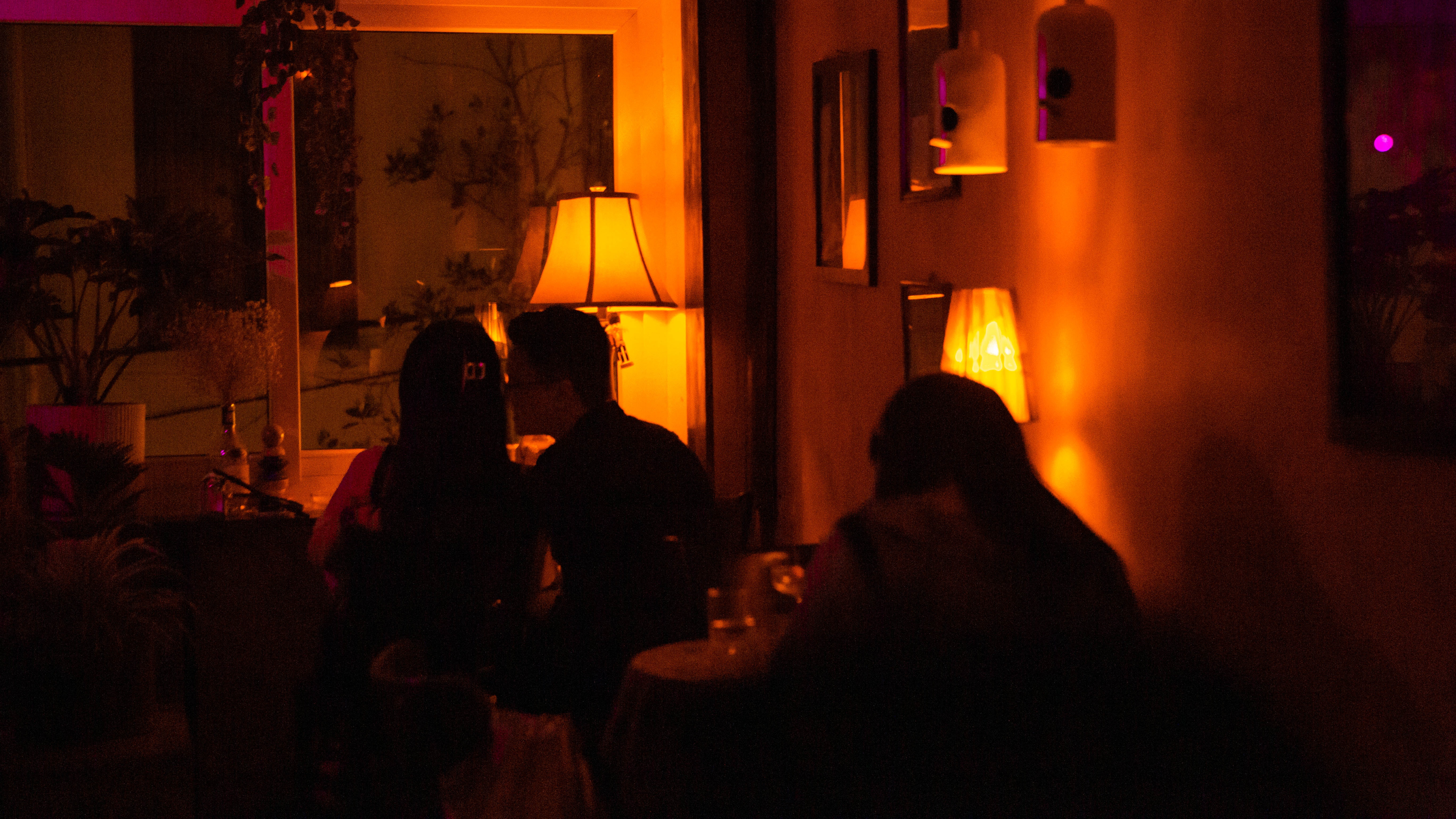 dich vu ken khach anh 2