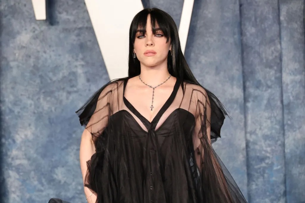 Trao luu toc lay cam hung bach tuoc, cho soi hinh anh