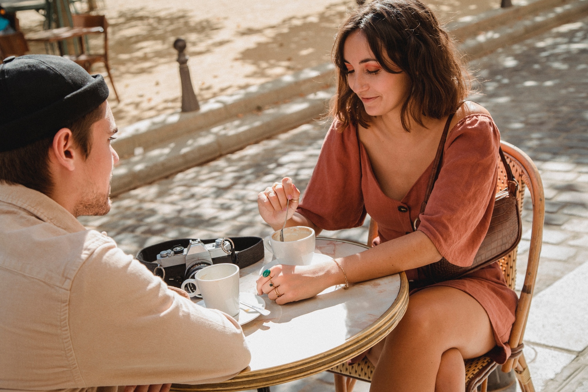 Ung xu ra sao khi gap lai nguoi yeu cu hinh anh