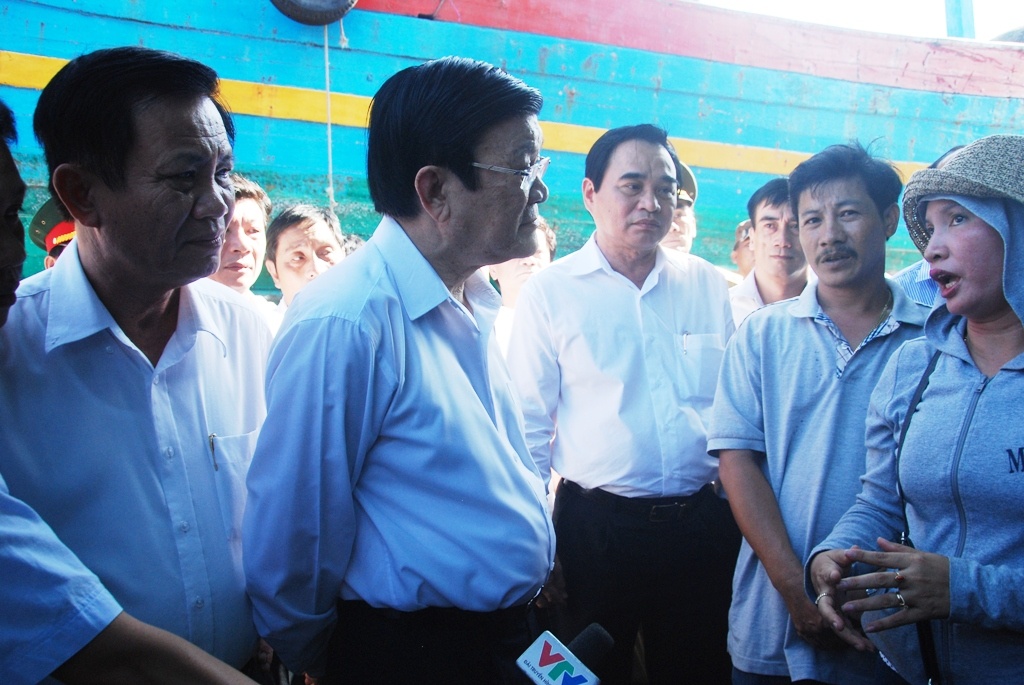 Chủ tịch nước Trương Tấn Sang đến thăm hỏi, động viên chủ tàu ĐNa 90152, Huỳnh Thị Như Hoa