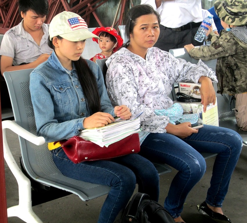 Da Nang: 79 thi sinh sua chua sai sot trong giay bao du thi hinh anh