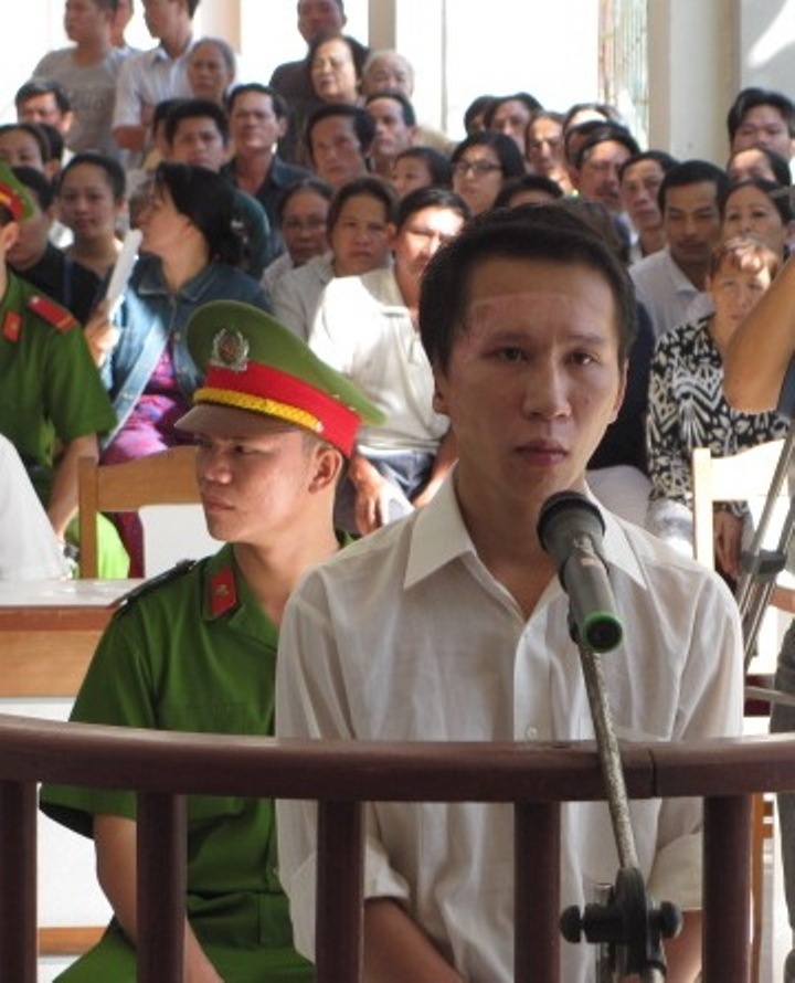 Tu hinh ke tam xang thieu song nguoi yeu hinh anh
