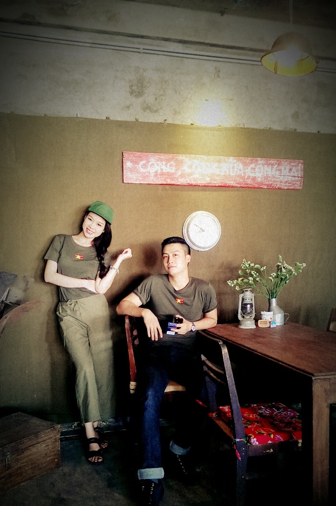 Ít khi xuất hiện tại các sự kiện nhưng mỗi lần Tùng lan xuất hiện lại khiến cánh mày râu ngây ngất bởi vẻ đẹp của mình.