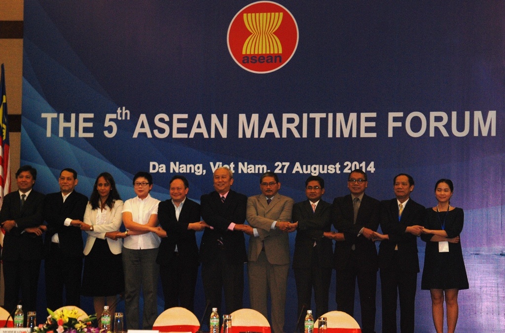 ASEAN, My va Trung Quoc ban ve an ninh hang hai o Bien Dong hinh anh
