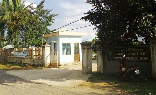 Con cua 3 san phu 17 tuoi tu vong trong mot kip truc hinh anh