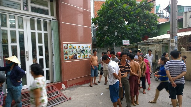 Vac ma tau dai 1,5 met den nha truy sat ban hinh anh