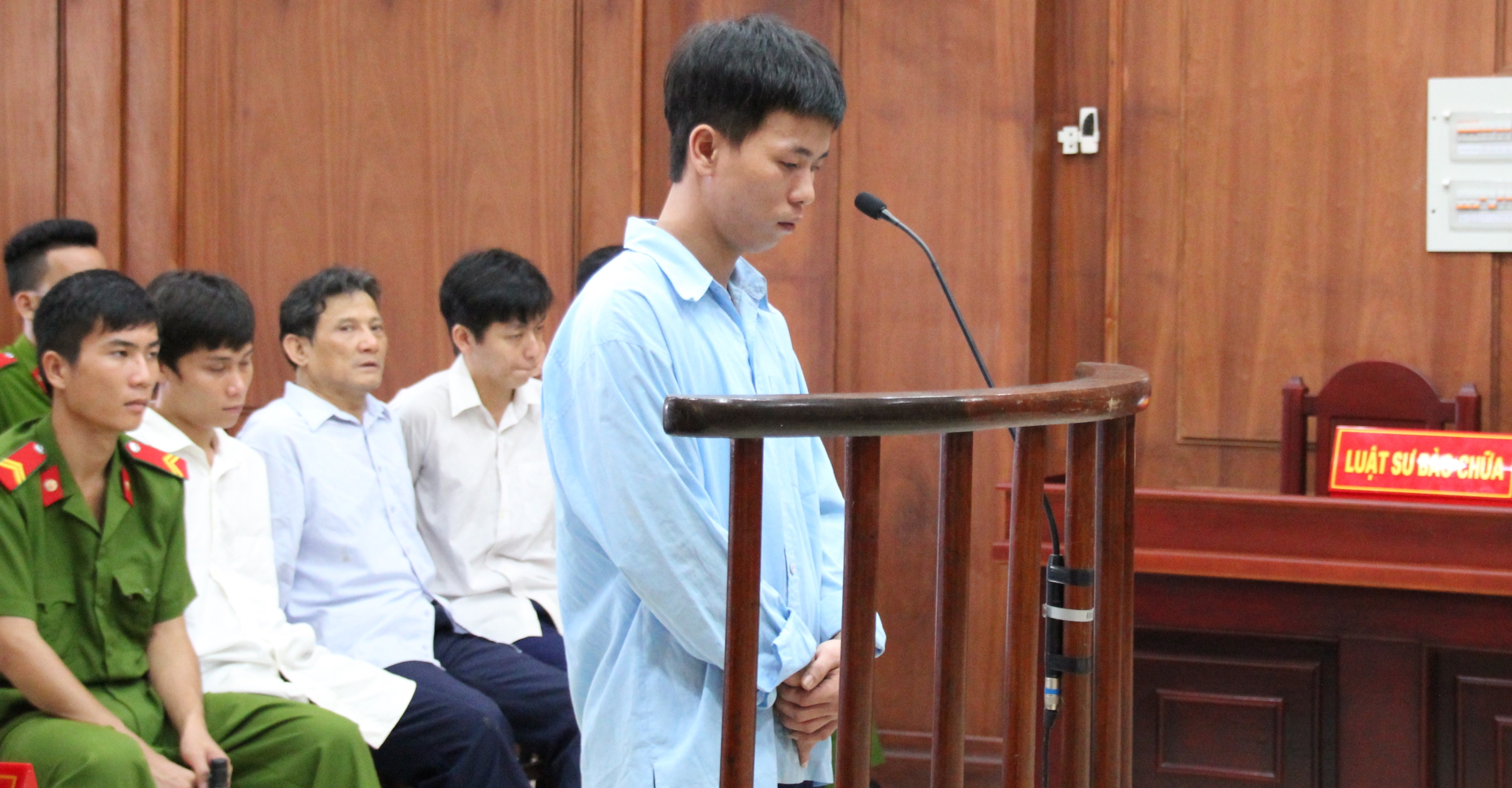 Sơn tại phiên tòa phúc thẩm.