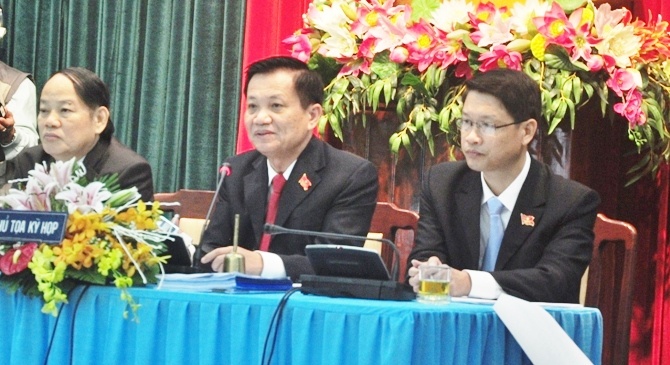 Thua hang nghin lo dat trong, dan Da Nang van khong co cho o hinh anh