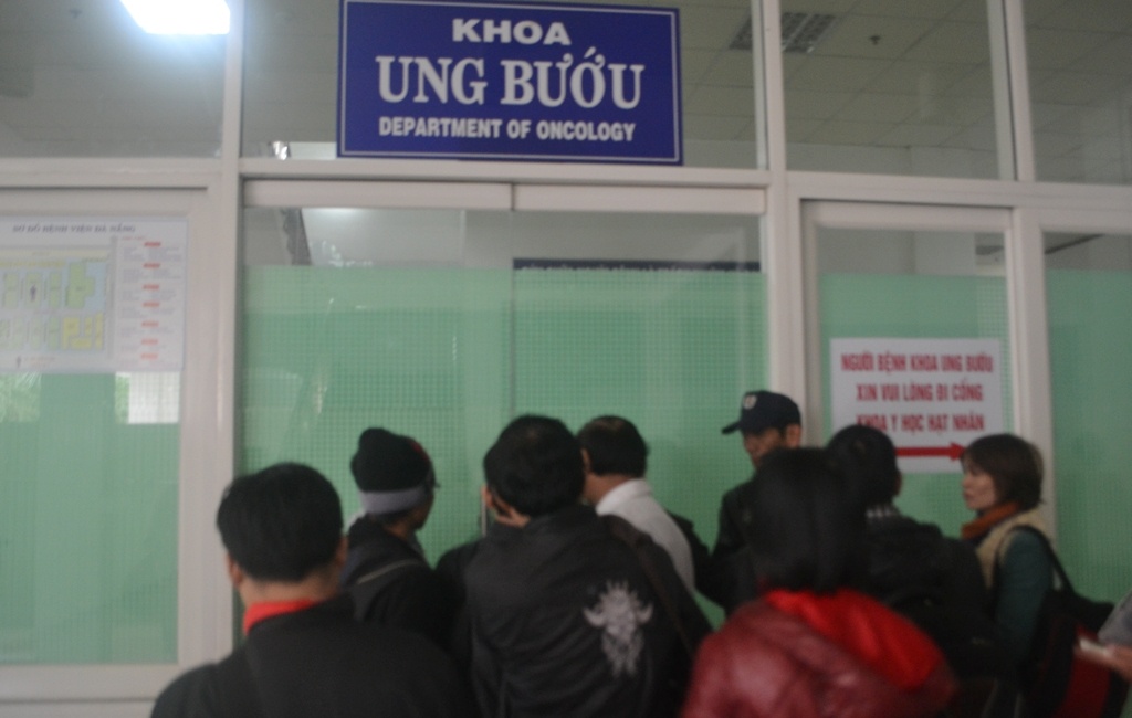 Khoa Ung bứu, nơi ông Thanh điều trị vẫn đang bảo vệ nghiêm ngặt.