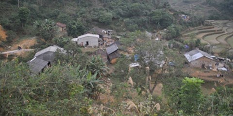 Thon 11 noc nha chung kien mot ngay 3 dam tang hinh anh