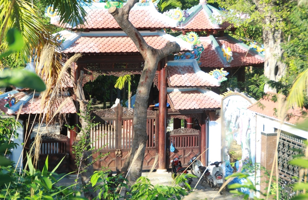 Sau khi báo chí vào cuộc, UBND quận Liên Chiểu quyết định xử phạt gia đình tướng Thạch số tiền 22,5 triệu đồng. Đồng thời, buộc gia đình ông phải tháo dỡ toàn bộ công trình xây dựng vi phạm nêu trên. Thời hạn tháo dỡ biệt thự trái phép là trong vòng 35 ngày kể từ ngày 4/2.