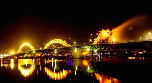 Thuong hieu Da Nang duoi thoi ong Nguyen Ba Thanh hinh anh