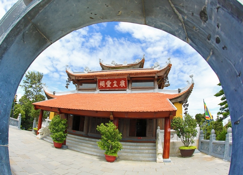 Tại đây, du khách sẽ được tận hưởng những phút giây thư giản nần văn hóa tâm linh Á Đông.