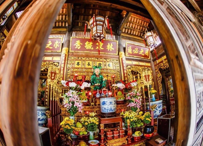 chùa Linh Ứng, đền Lĩnh Chúa Linh Từ... của Bà Nà Hills như một chốn tìm về trong những ngày đầu năm nhiều hy vọng, nguyện ước.