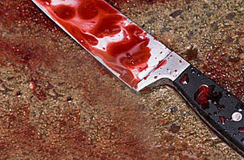 Di doi no, bi dam thung tim hinh anh