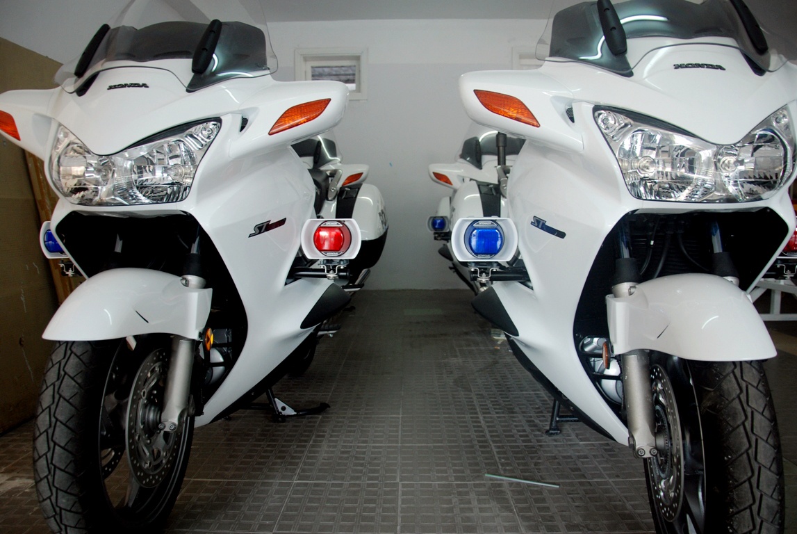 Dan moto dac chung phan khoi lon cua canh sat Da Nang hinh anh