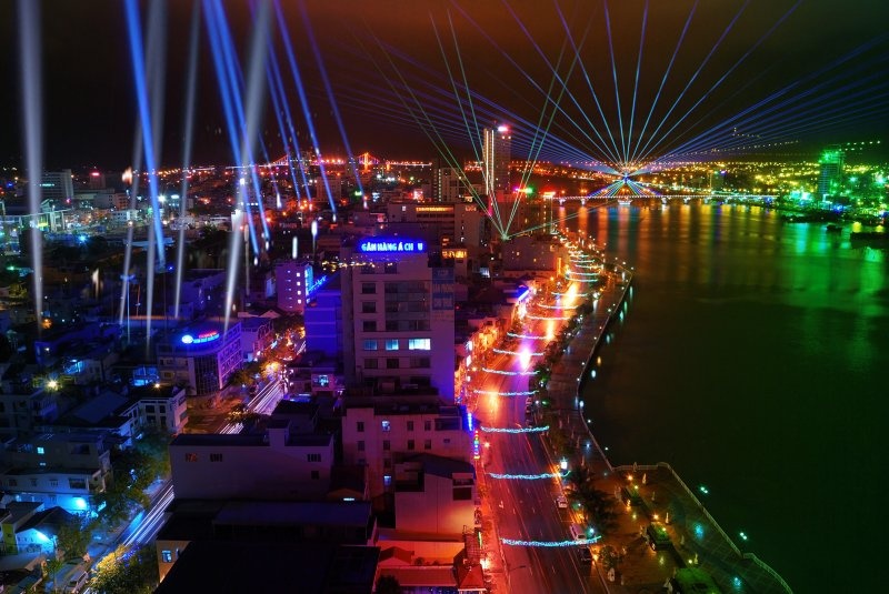 Thieu kinh phi, Da Nang doi Le hoi Anh sang den thang 9 hinh anh