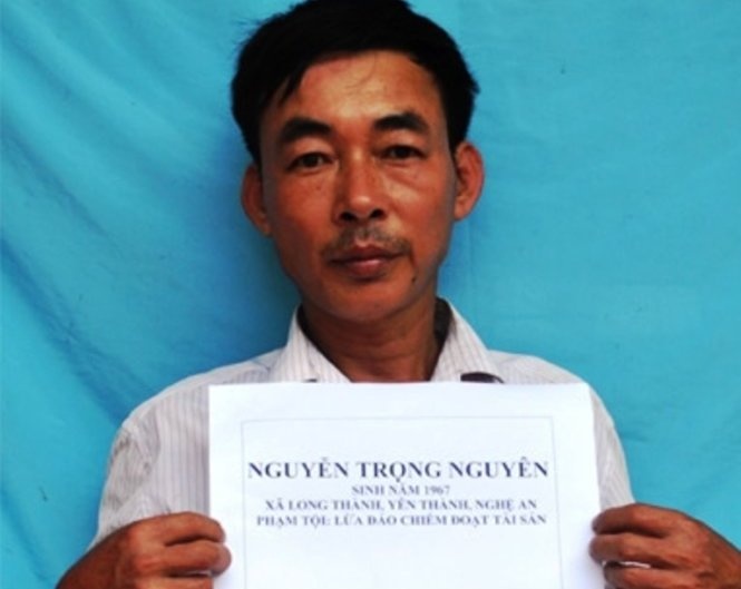 Xung nguoi than lanh dao tinh lua chay viec hinh anh