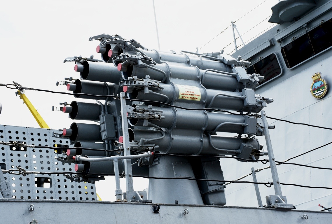 Vu khi tren tau ho ve tang hinh Hai quan An Do o Da Nang hinh anh