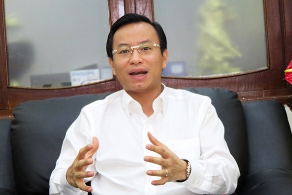 Gan 300 phan anh gui qua dien thoai, email Bi thu Da Nang hinh anh