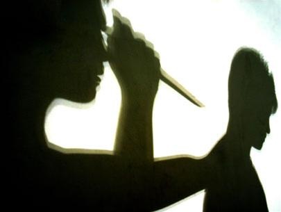 Mat mang vi choc gheo con gai hinh anh